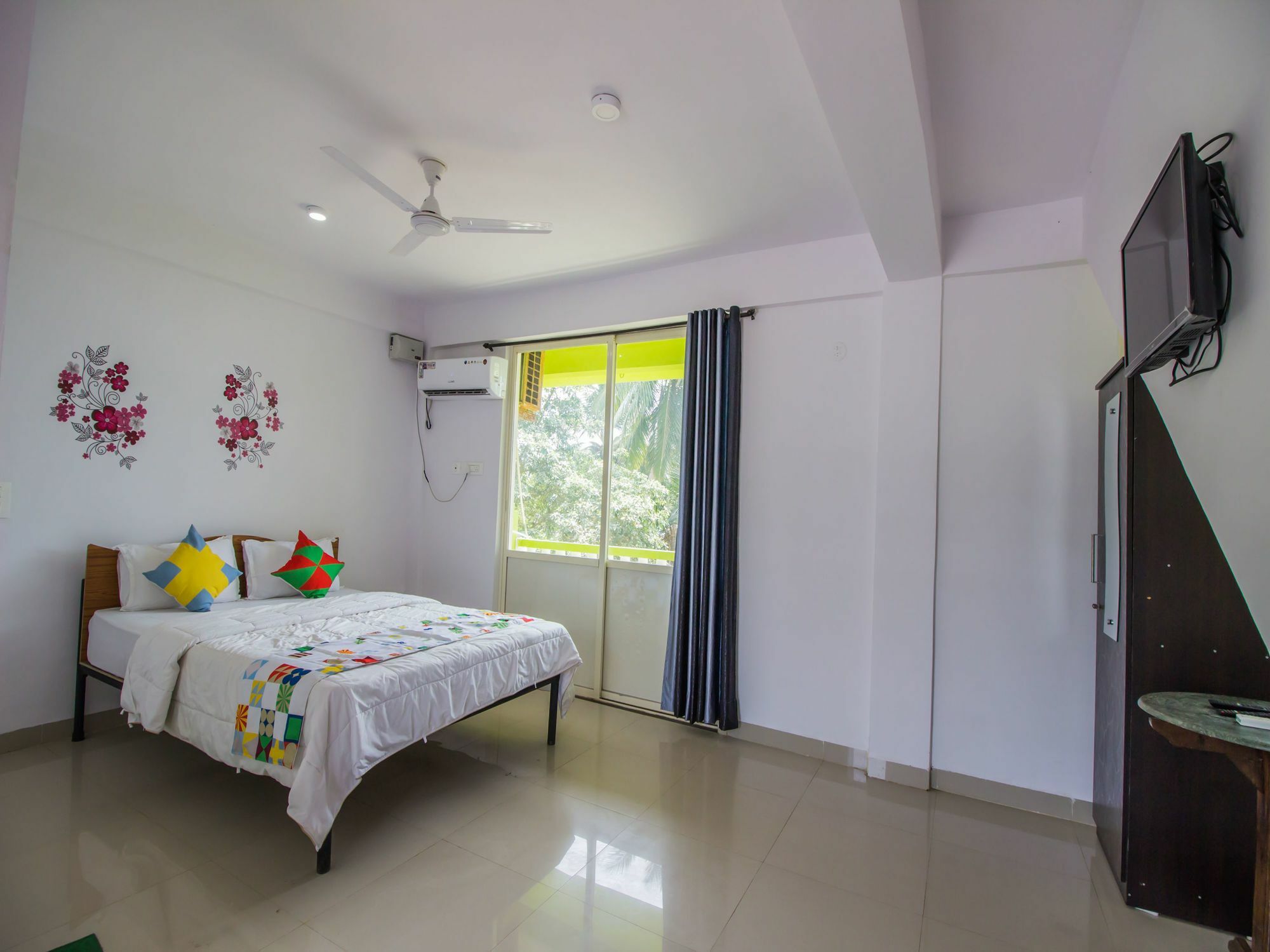 Beach Facing Studio Morjim Exterior photo
